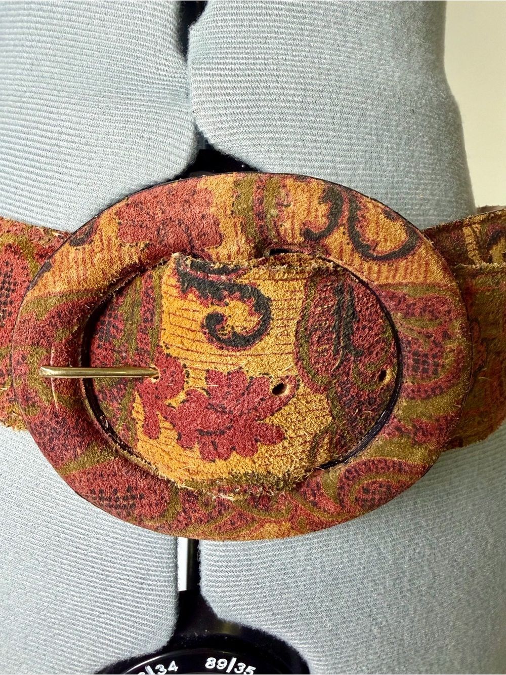 Jenny& The Boys Leather & Tapestry Paisley 2” W Belt, Oval Buckle, brown/grn, M - Picture 8 of 8